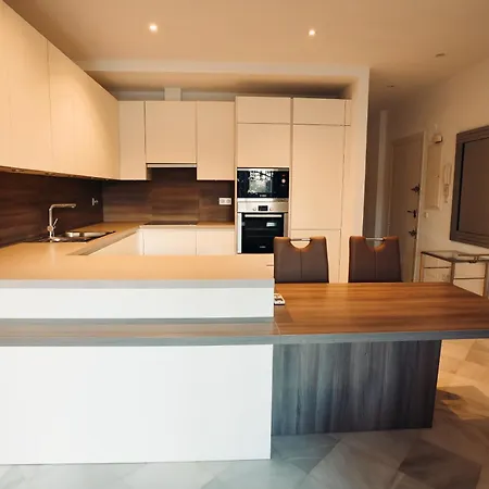 First Sea Line Puerto Banus 2 Bedrooms In A Private Residential Complex *