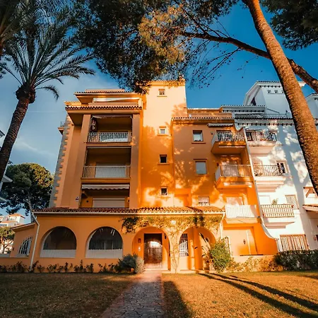 First Sea Line Puerto Banus 2 Bedrooms In A Private Residential Complex Apartment