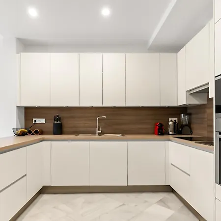 First Sea Line Puerto Banus 2 Bedrooms In A Private Residential Complex