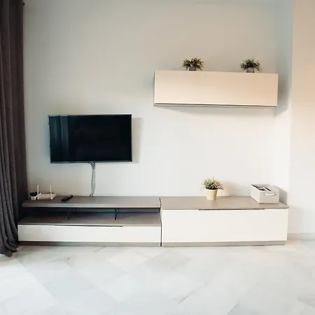 First Sea Line Puerto Banus 2 Bedrooms In A Private Residential Complex アパート *