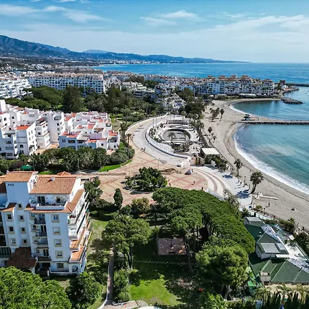 First Sea Line Puerto Banus 2 Bedrooms In A Private Residential Complex *